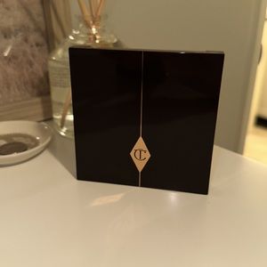 Instant look in a palette | Charlotte Tilbury